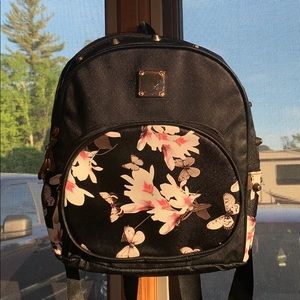 ROMWE vintage mini backpack w/ butterfly print